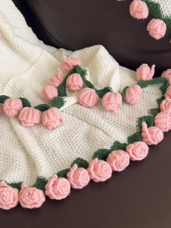 Rose Bouquet Knit Throw Blanket original reference image 3