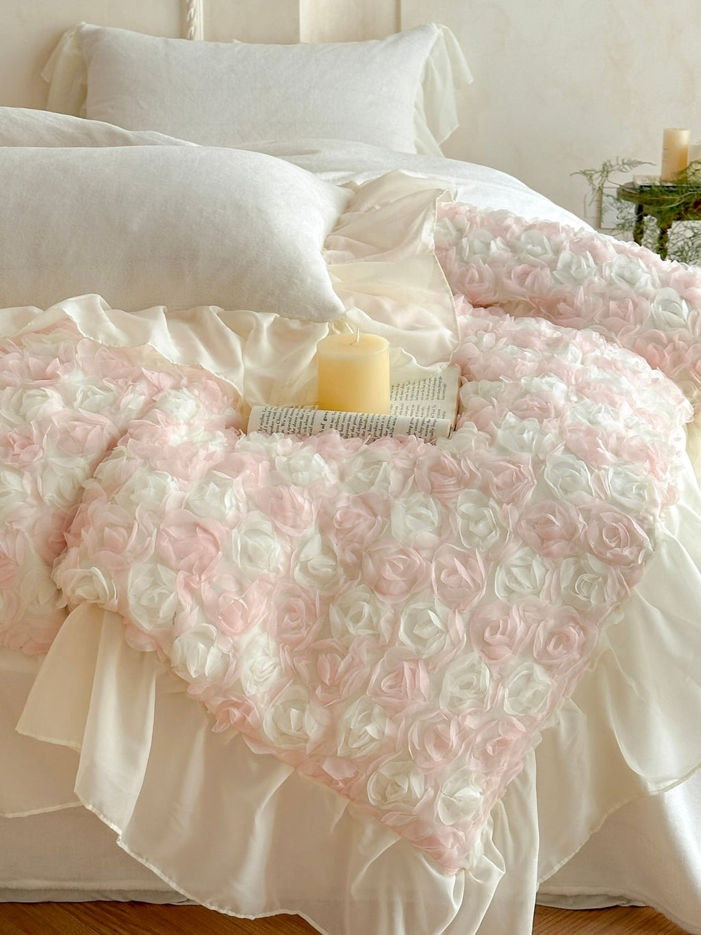 Rose Chiffon Plush Bedding Set original reference image 7