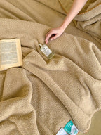 Scallop Edge Sherpa Throw Blanket original reference image 5