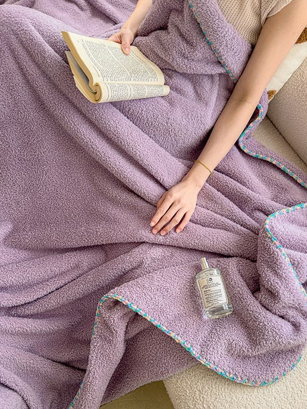 Scallop Edge Sherpa Throw Blanket original reference image 35