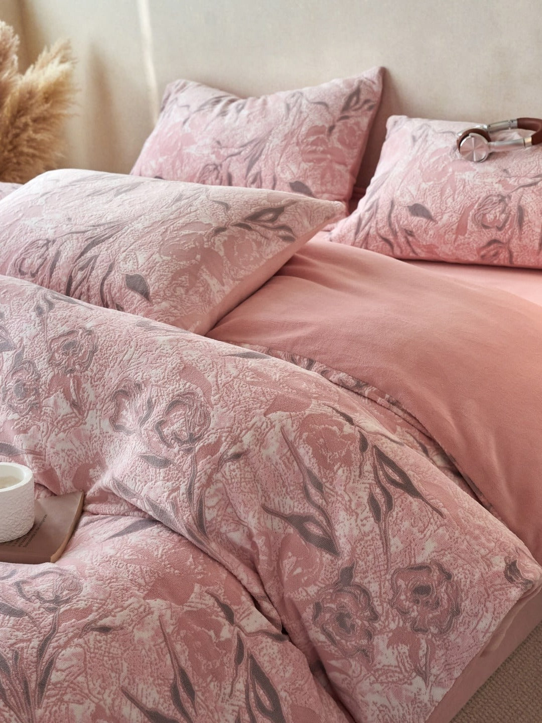 Sculpted Floral Plush Bedding Set original reference image 22