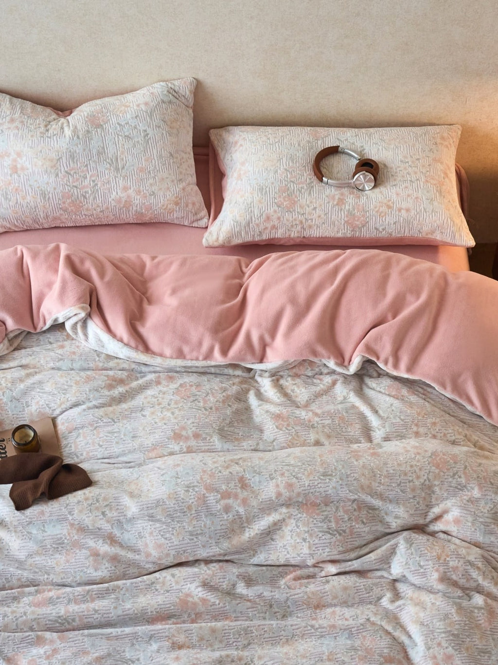 Sculpted Floral Plush Bedding Set original reference image 35