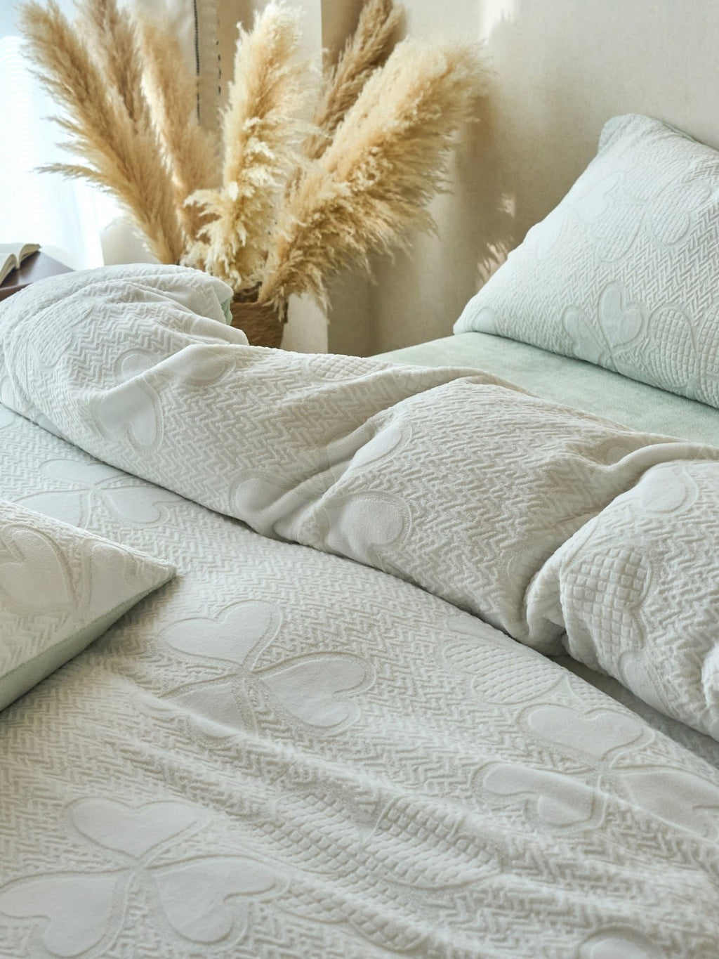 Sculpted Floral Plush Bedding Set original reference image 55