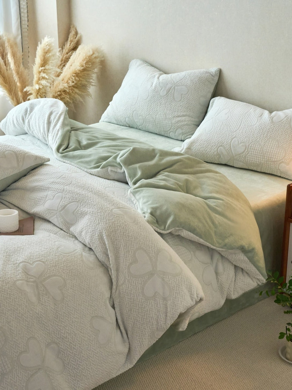 Sculpted Floral Plush Bedding Set original reference image 59