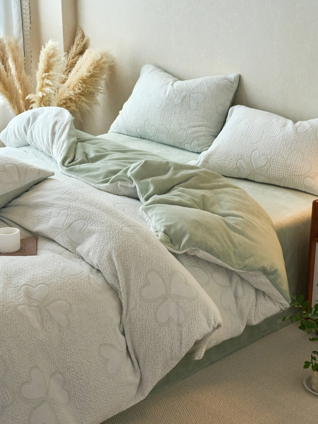 Sculpted Floral Plush Bedding Set original reference image 59