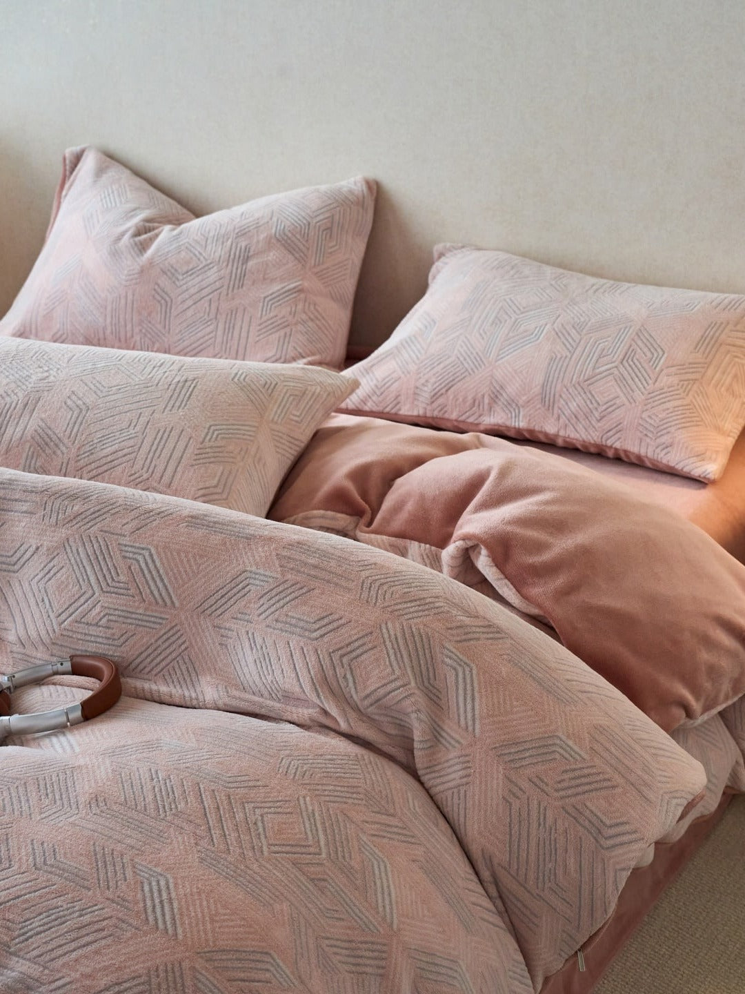 Sculpted Floral Plush Bedding Set original reference image 78