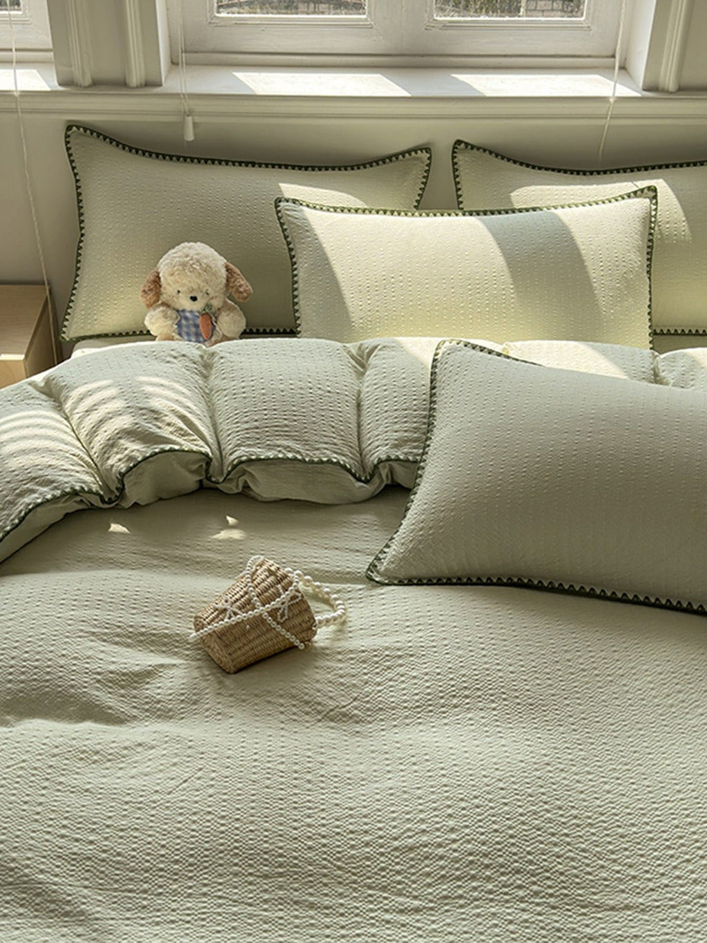 Shell Edge Seersucker Bedding Set original reference image 3