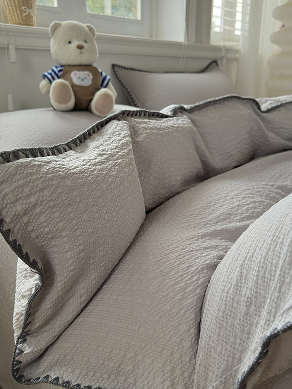 Shell Edge Seersucker Duvet Cover Set original reference image 16