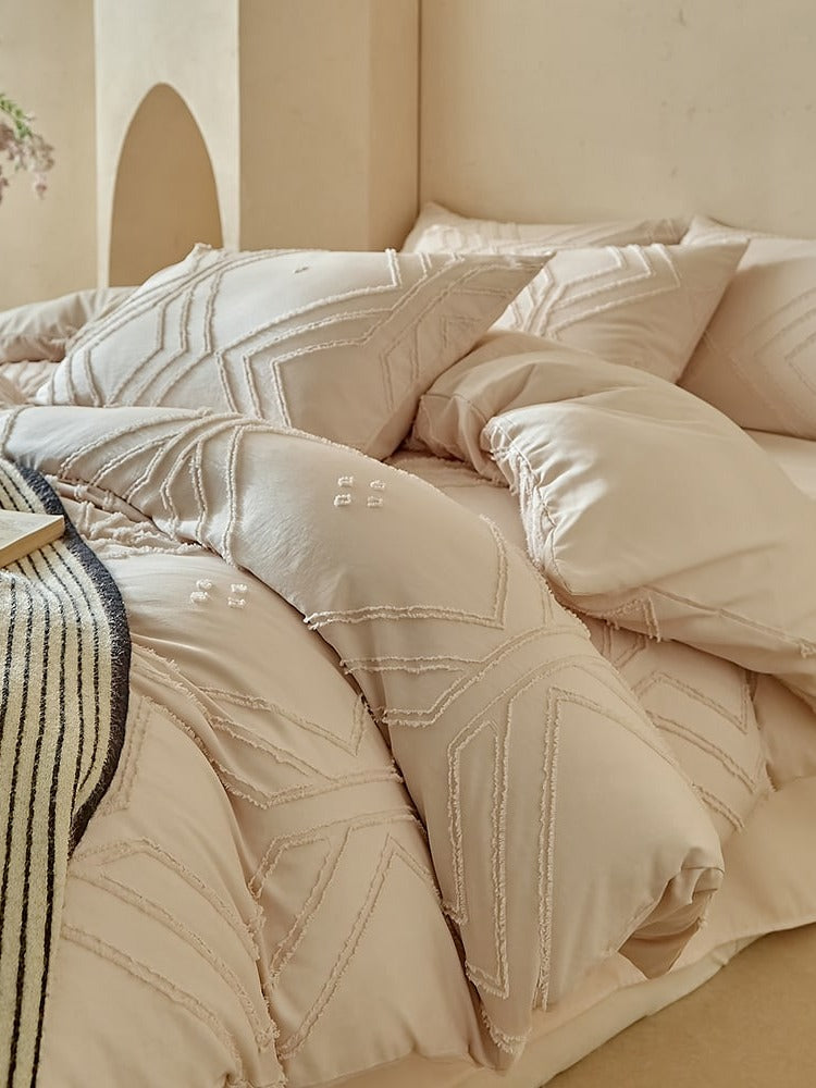 Squareweave Clip-Jacquard Bedding Set original reference image 1