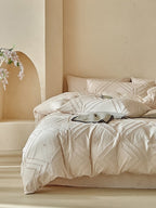 Squareweave Clip-Jacquard Bedding Set original reference image 2