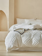 Squareweave Clip-Jacquard Bedding Set original reference image 20