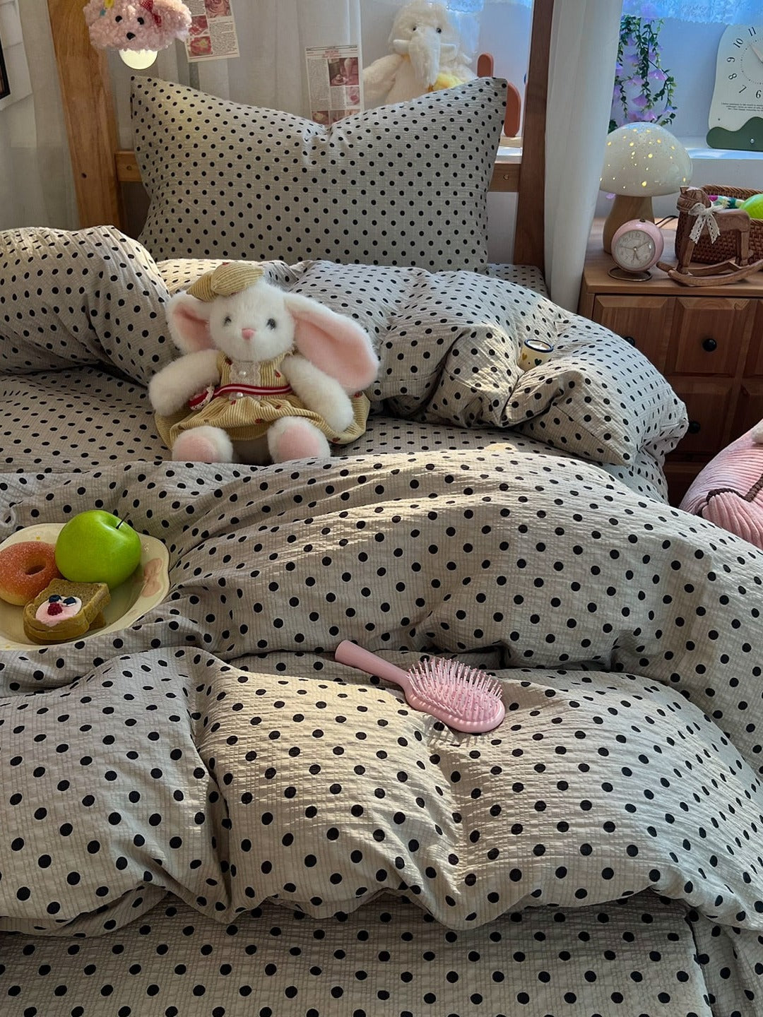 Tiny Dot Seersucker Bedding Set original reference image 8