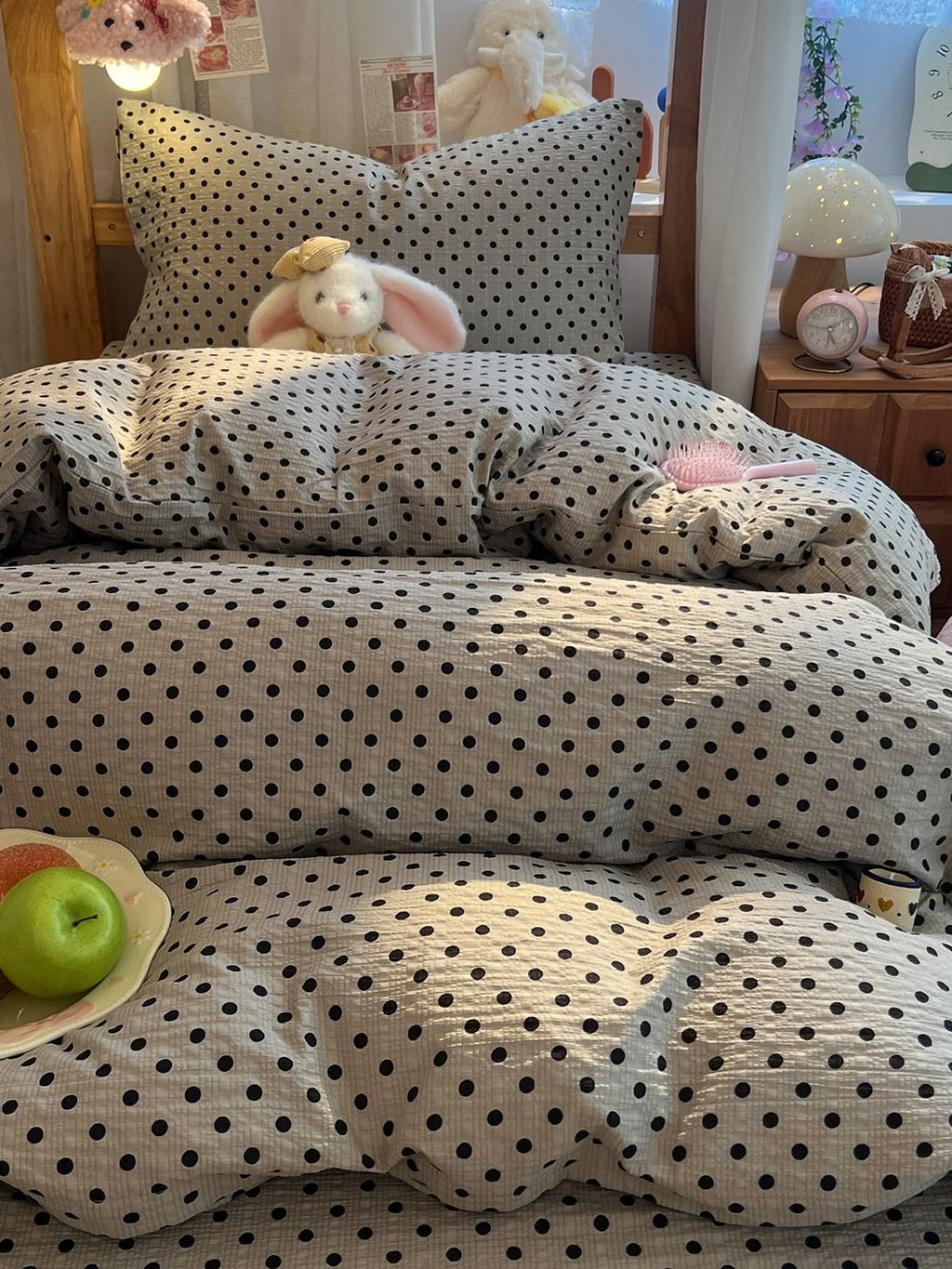 Tiny Dot Seersucker Bedding Set original reference image 9