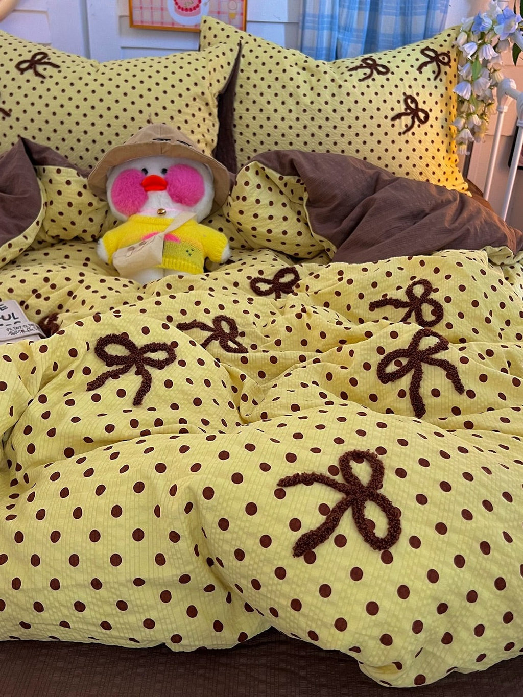 Tufted Bow Dot Seersucker Bedding Set original reference image 10