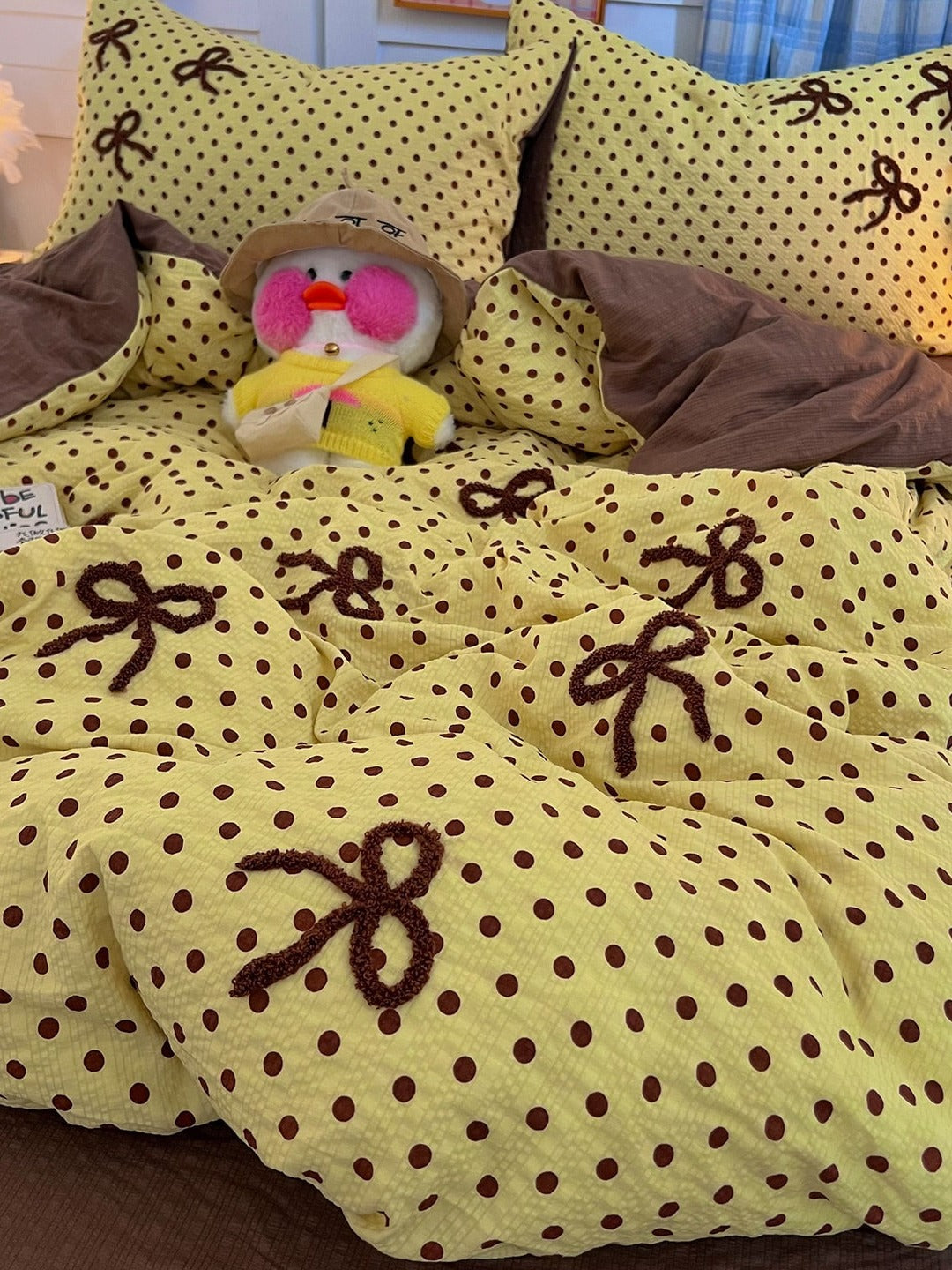 Tufted Bow Dot Seersucker Bedding Set original reference image 11