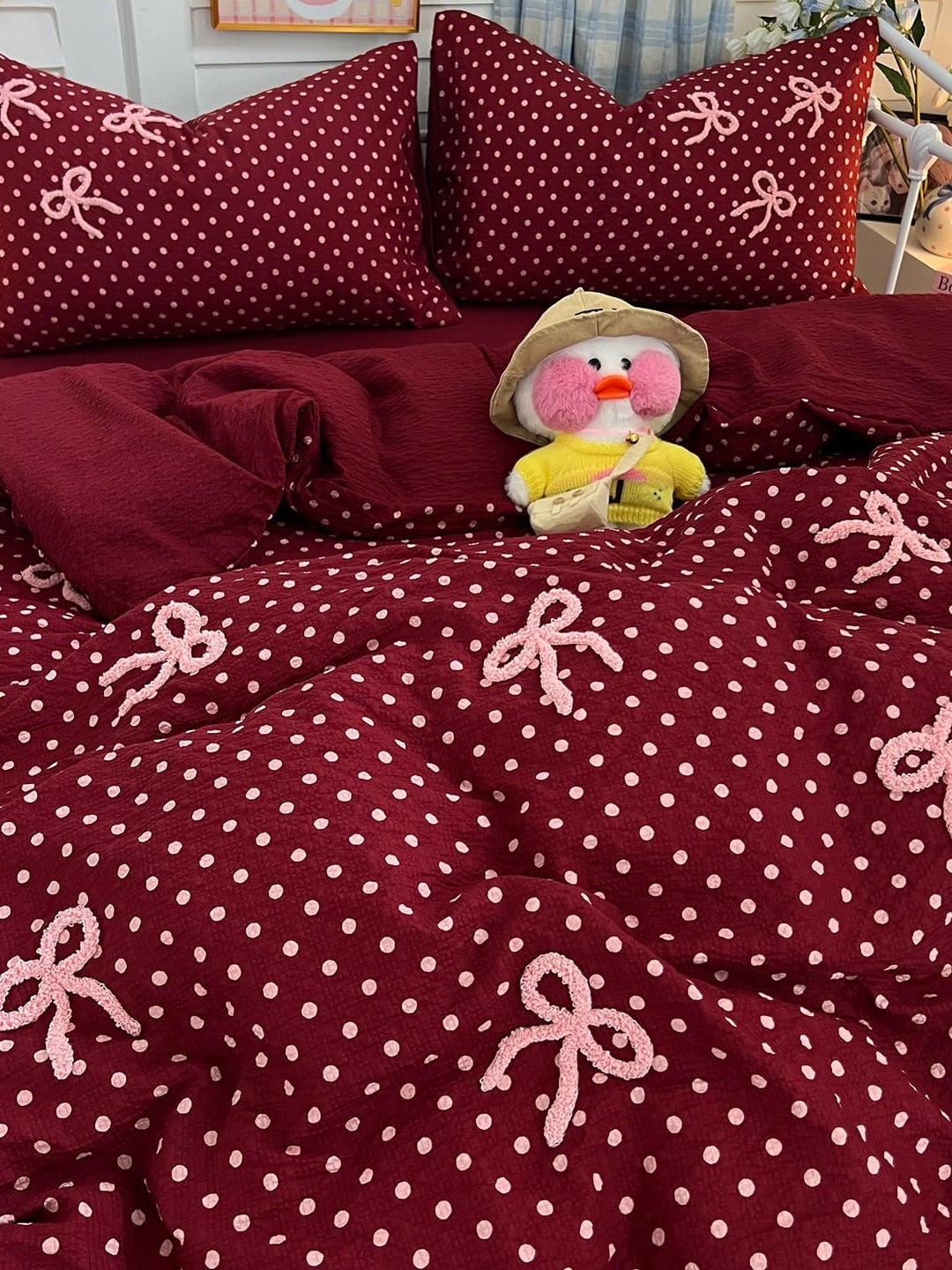 Tufted Bow Dot Seersucker Bedding Set original reference image 17