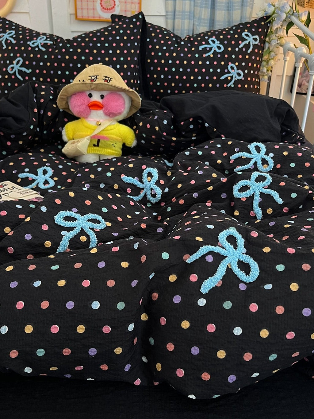 Tufted Bow Dot Seersucker Bedding Set original reference image 45
