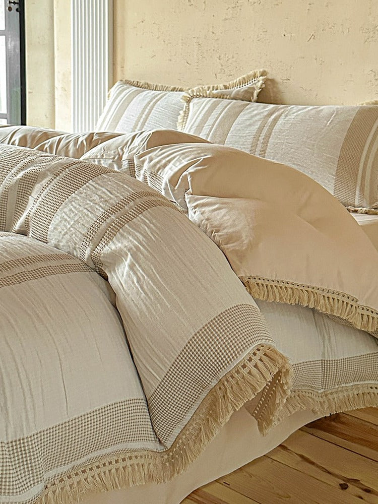 Waffle Stripe Tassel Bedding Set original reference image 1