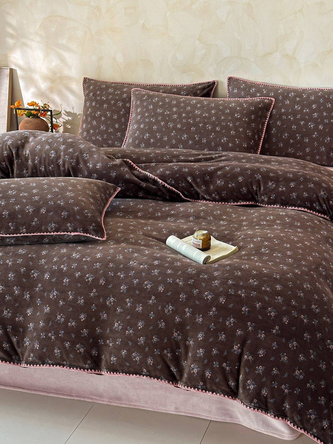 Whimsy Printed Plush Duvet Cover Set original reference image 13