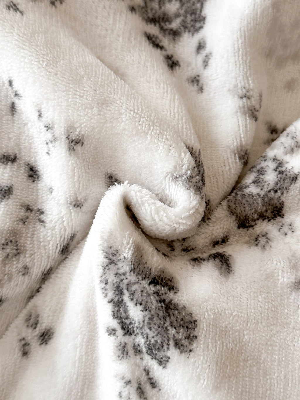 Whimsy Printed Plush Duvet Cover Set original reference image 40