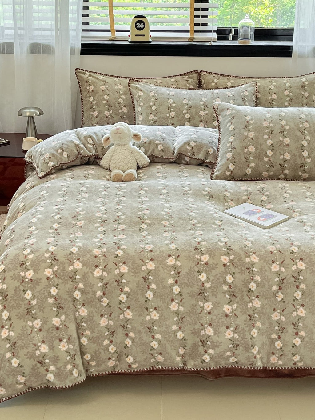 Whimsy Printed Plush Duvet Cover Set original reference image 43
