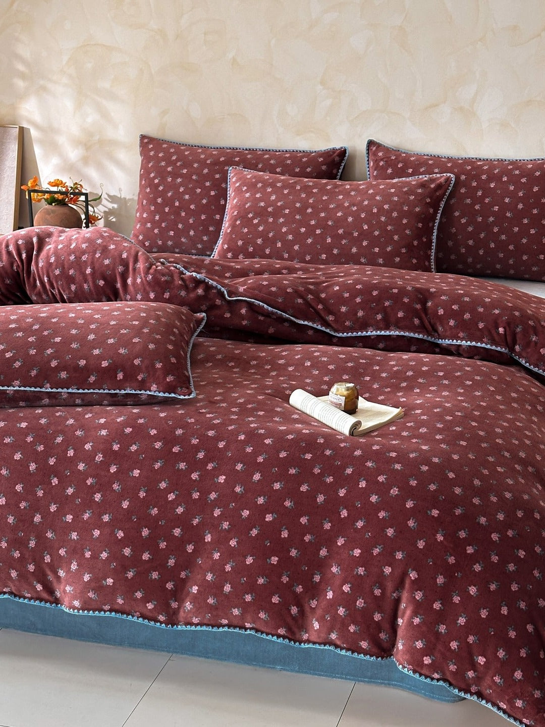 Whimsy Printed Plush Duvet Cover Set original reference image 49